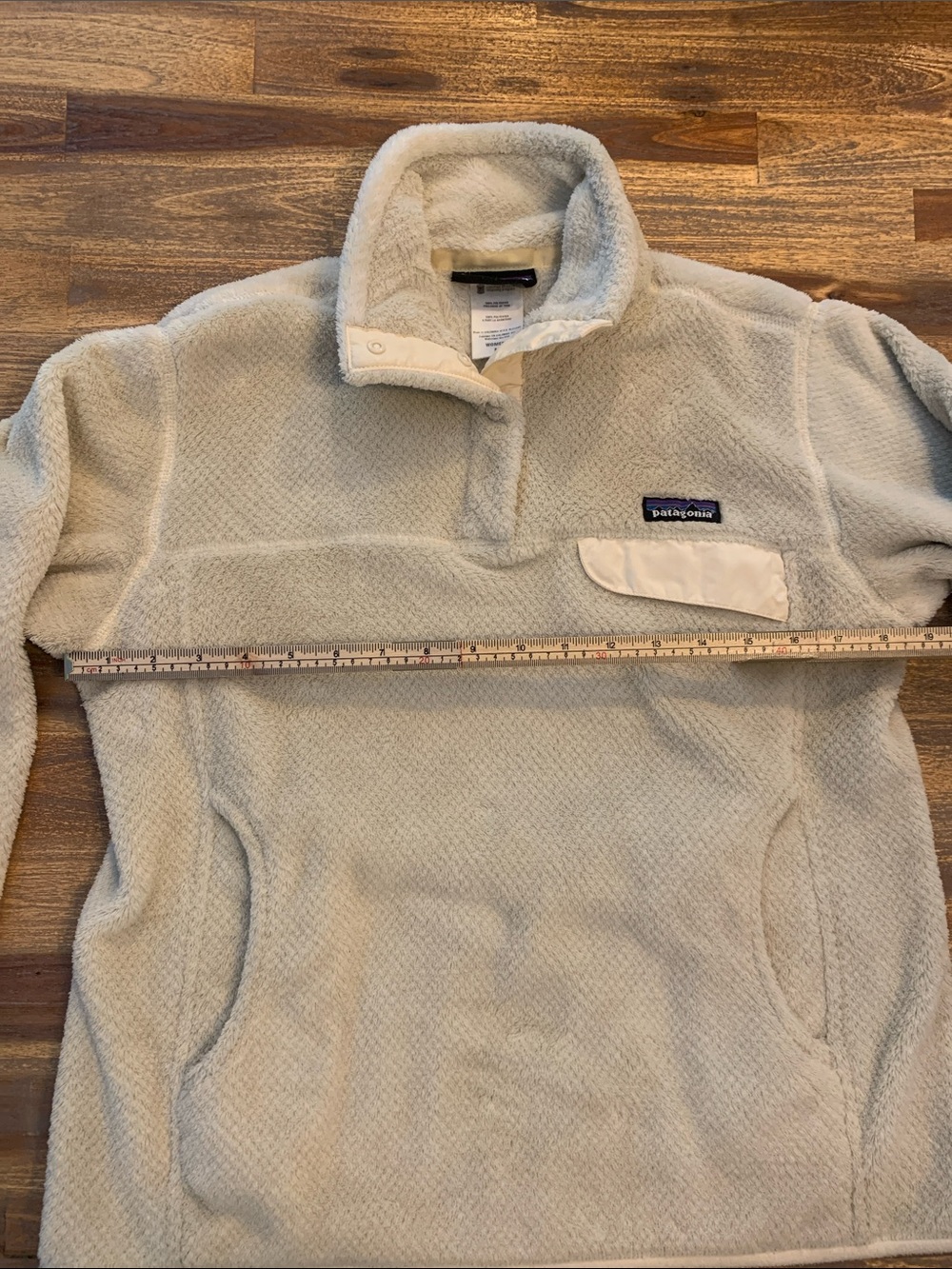 Patagonia snap fleece. Women’s medium. - Picture 7 of 12